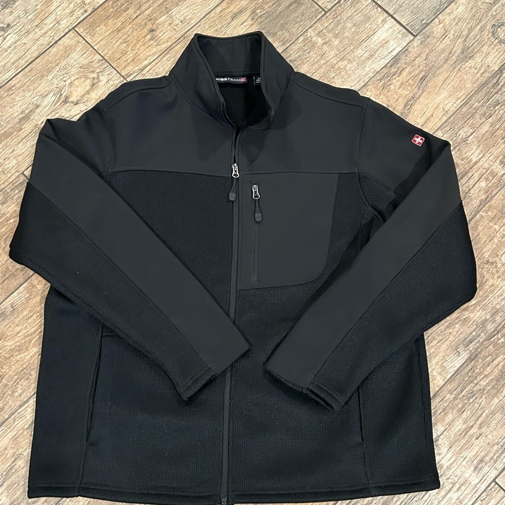 Swiss Tech Men's Black Performance Jacket